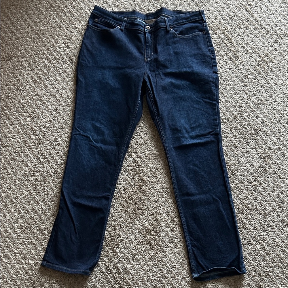 Duluth Trading Co Dark Blue Women's Straight Leg Jeans